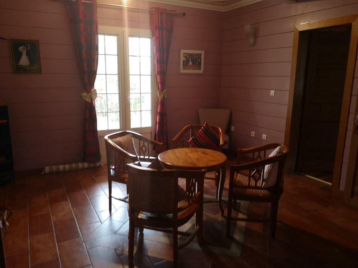 Le Papangue Bed and Breakfast Salazie Eksteriør billede